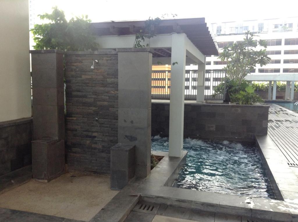 2 Bedrooms - Thamrin Executive Apartment At Jakarta Center Εξωτερικό φωτογραφία