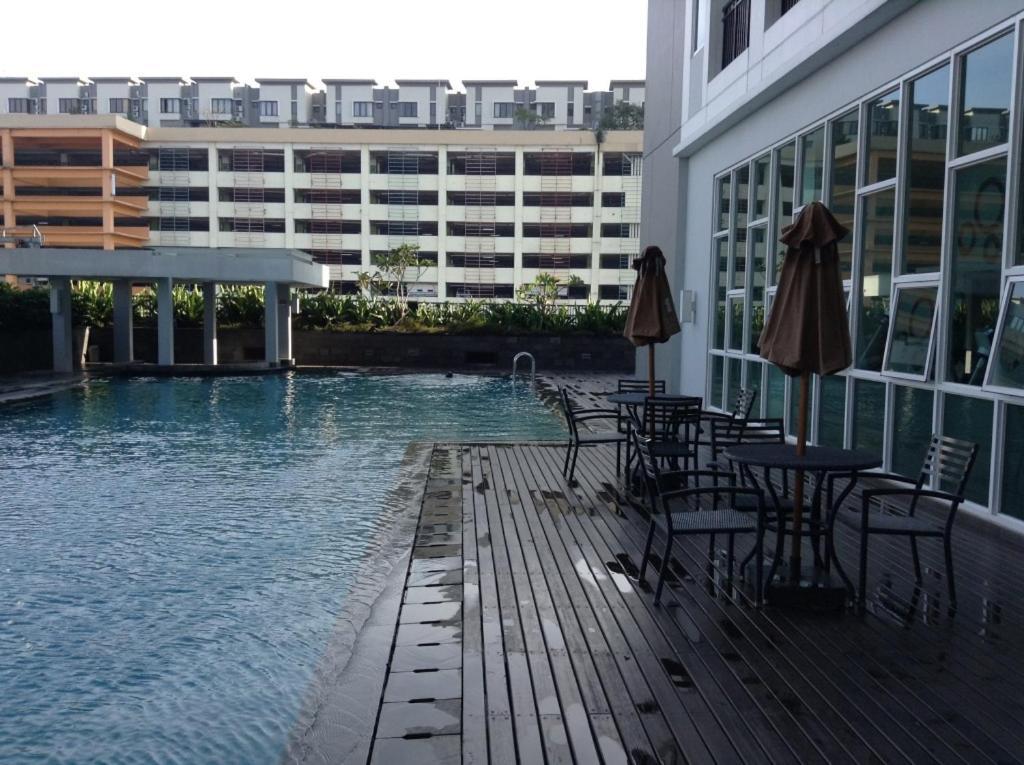 2 Bedrooms - Thamrin Executive Apartment At Jakarta Center Εξωτερικό φωτογραφία
