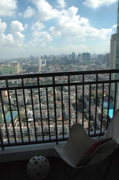 2 Bedrooms - Thamrin Executive Apartment At Jakarta Center Εξωτερικό φωτογραφία